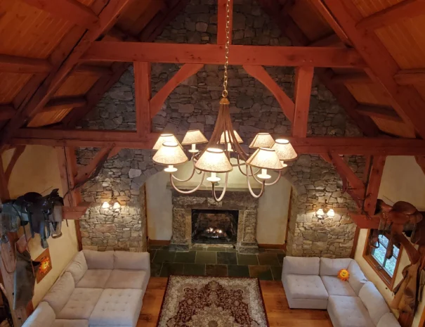 carriage-main-look-upstairs-2