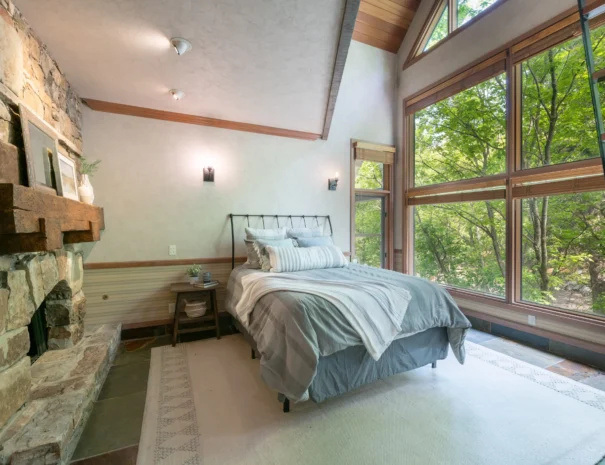 sunshine-lodge-bedroom-seven