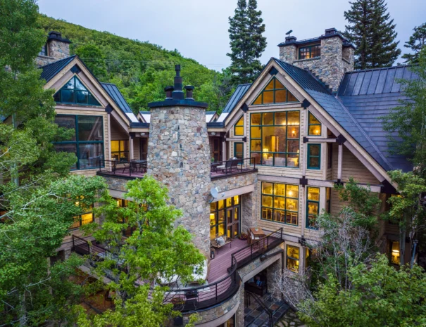 sunshine-lodge-rear-main-view-2