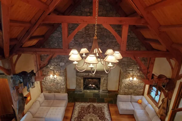 carriage-main-look-upstairs-2